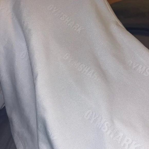 GYMSHARK LONG SLEEVE CROP TOP WHITE SIZE XS - Picture 3 of 9